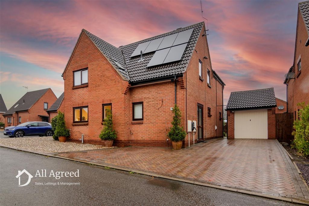 Property photo 1 of 24 Main Picture