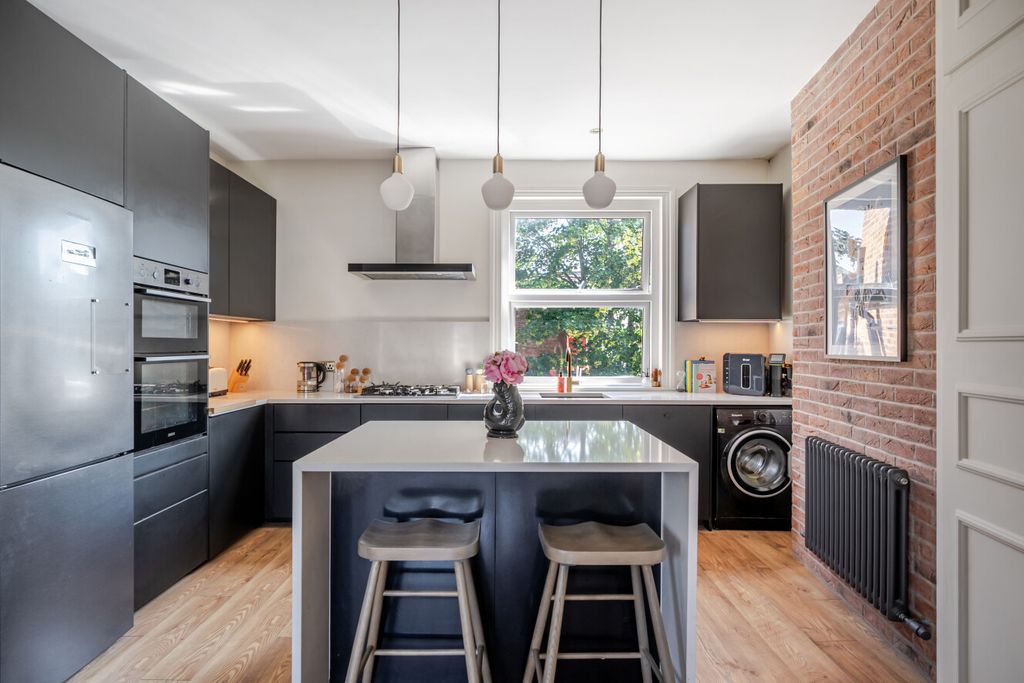 Property photo 1 of 12 1494554-9-6A58A7A...