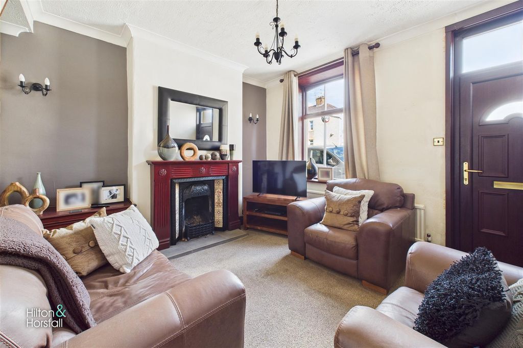 Property photo 3 of 14 Reginald Street