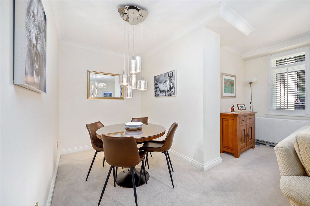 Property photo 2 of 13 Picture No. 28