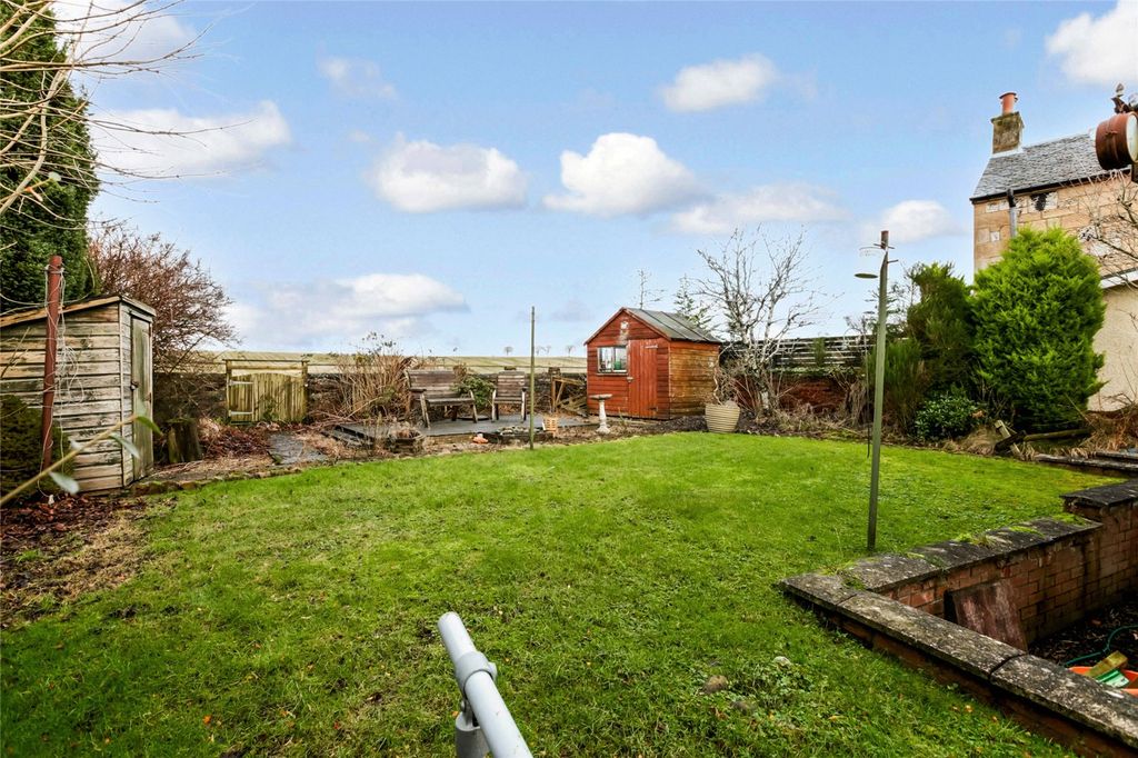 Property photo 3 of 21 Picture No. 18