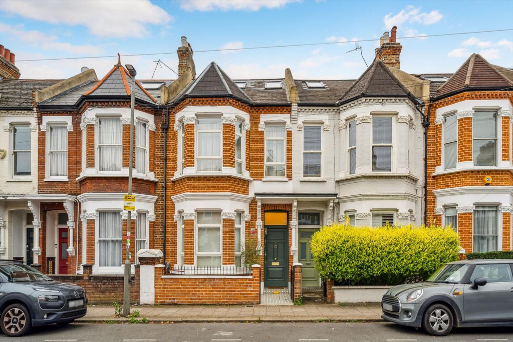 Property photo 2 of 26 Image