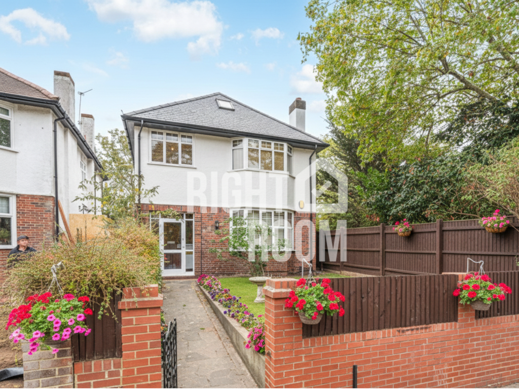 Property photo 1 of 24