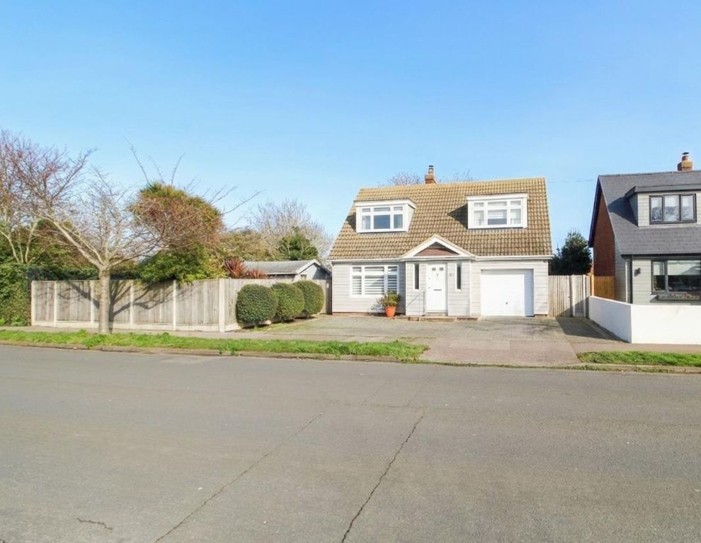 Property photo 1 of 13 10.Png