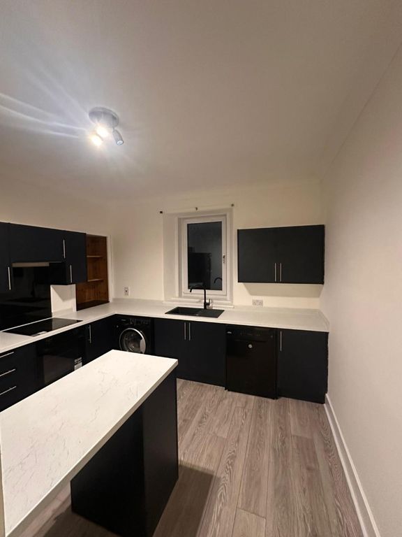 Property photo 3 of 17 Photo 3