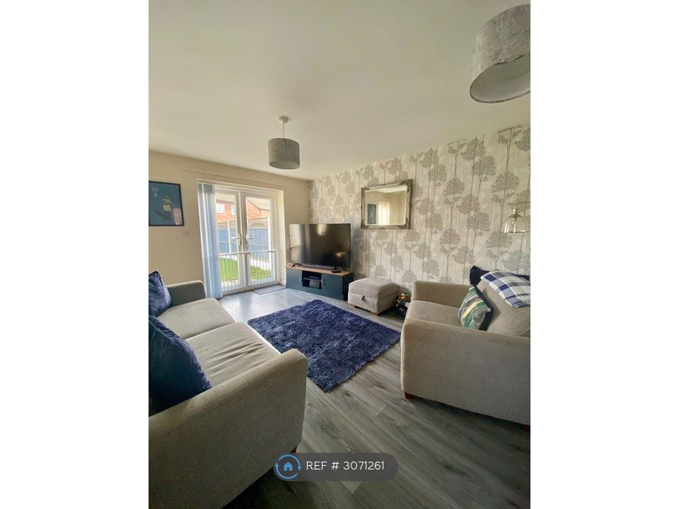 Property photo 1 of 7 Open Plan Living Space: Lounge Side