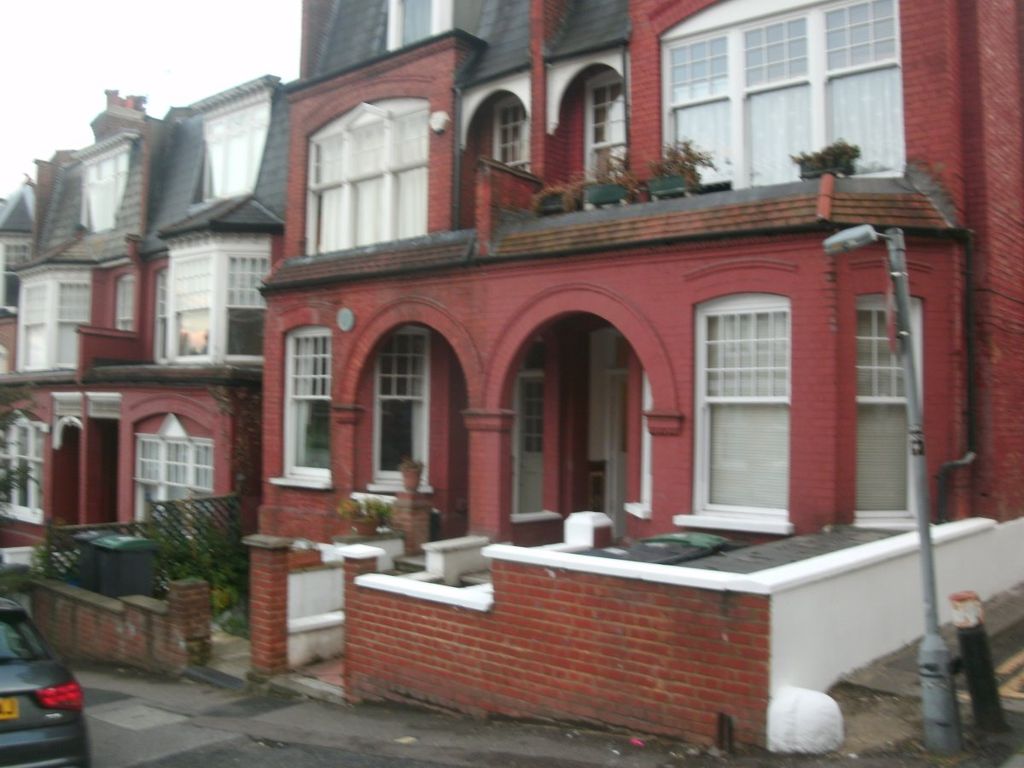 Property photo 3 of 8