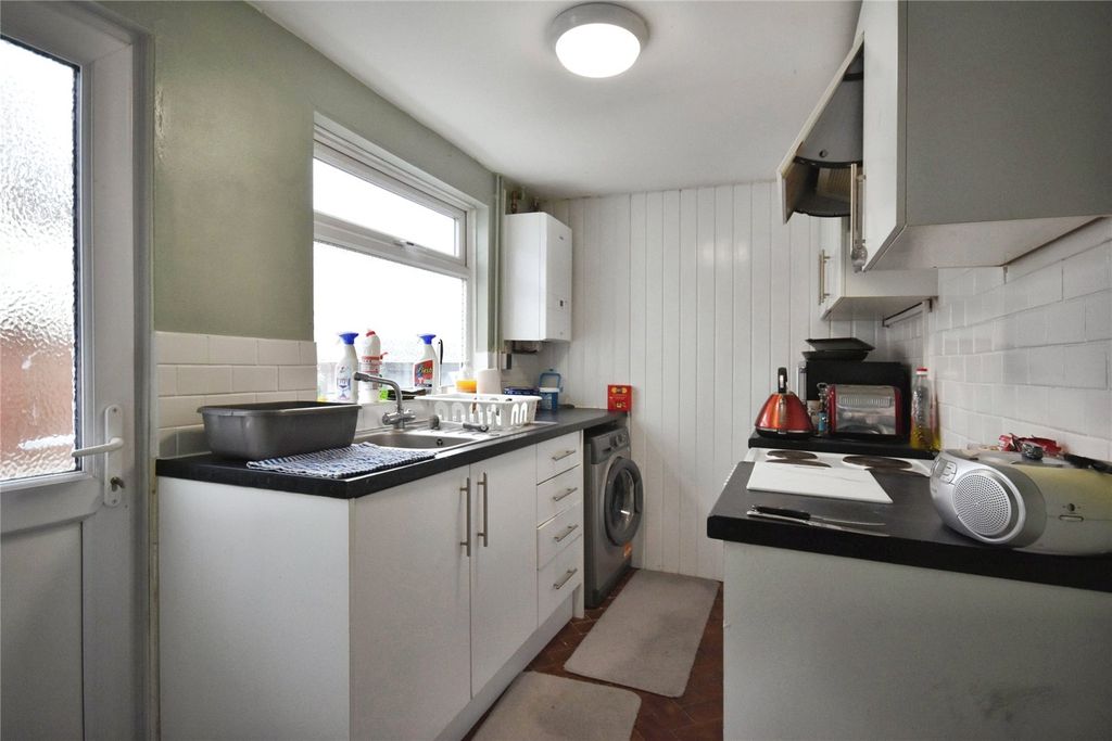 Property photo 3 of 9 Picture No. 05