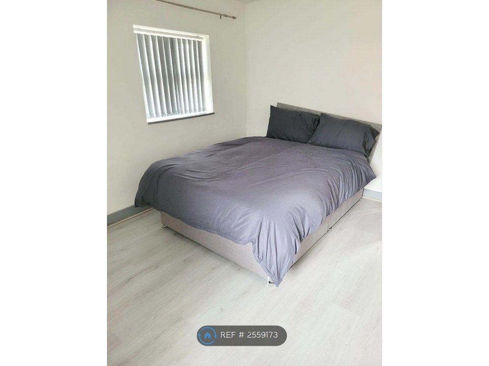 Property photo 2 of 3