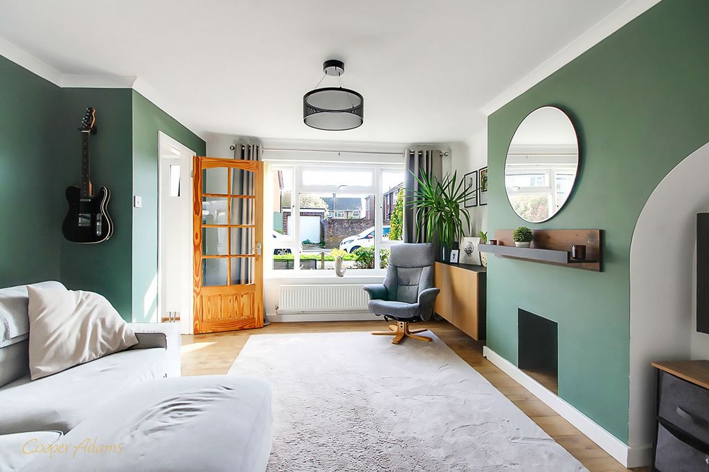 Property photo 3 of 15 Living Room