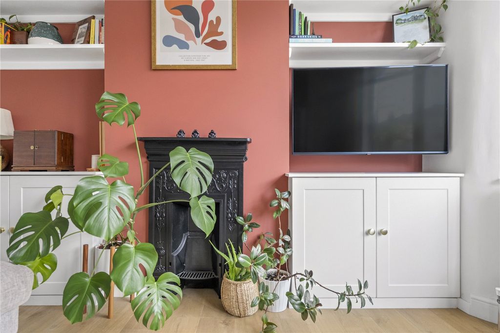 Property photo 3 of 14 Picture No. 17