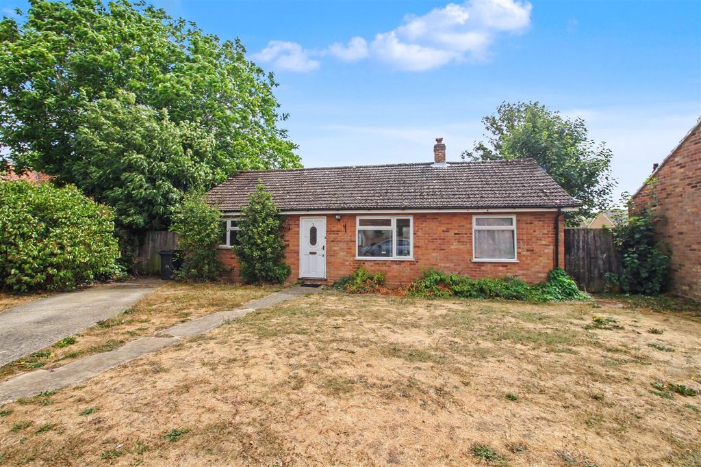 Property photo 1 of 13 Front