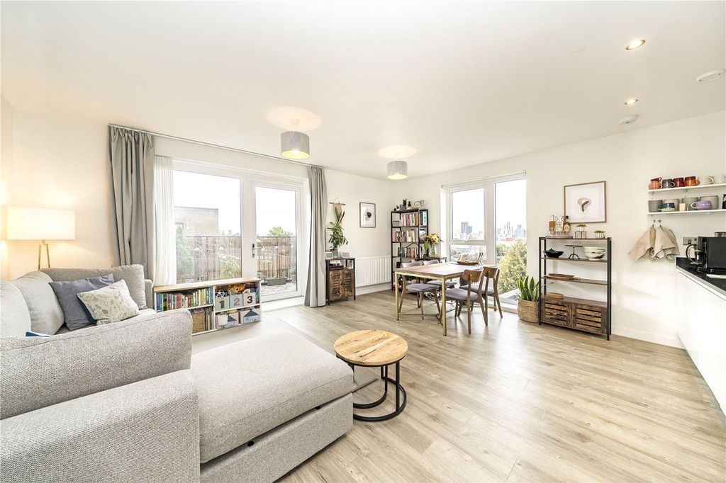 Property photo 2 of 8 Picture No. 08