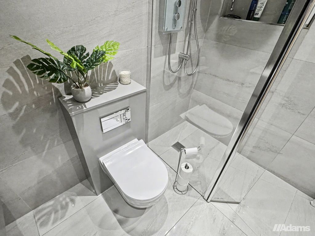 Property photo 3 of 34