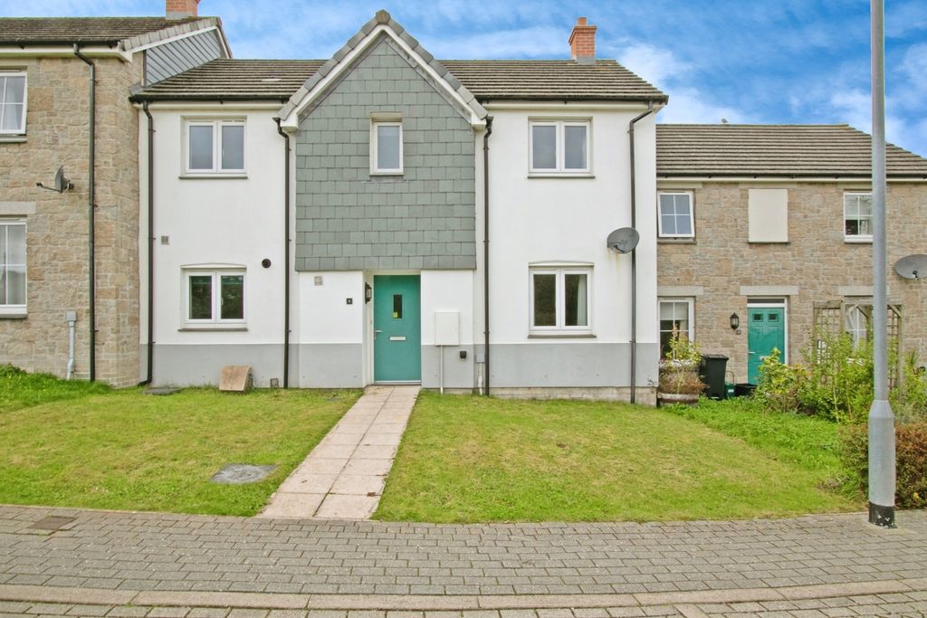 Property photo 1 of 13 Front View