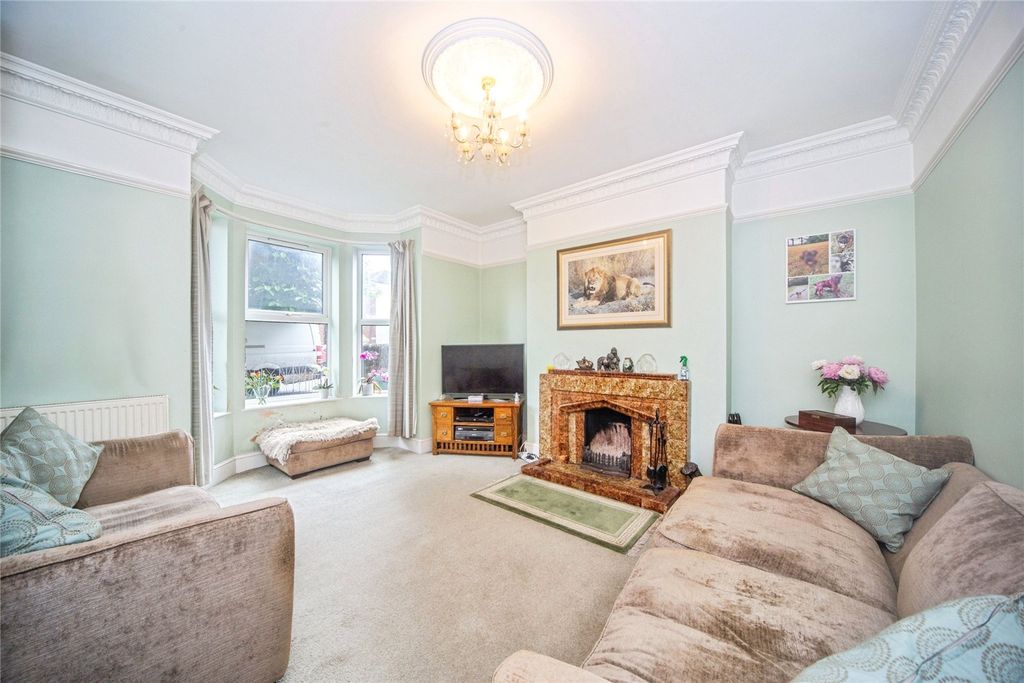 Property photo 3 of 13 Picture No. 25