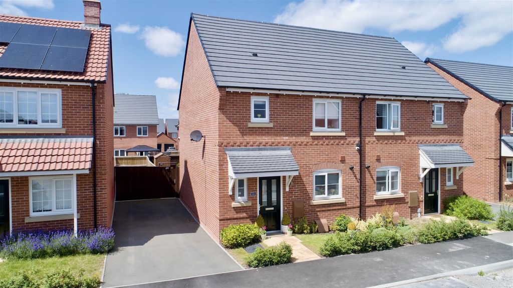 Property photo 1 of 17 1