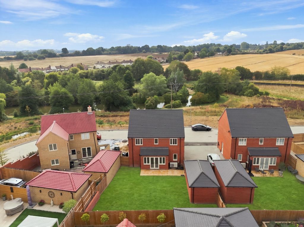 Property photo 3 of 10 5268432