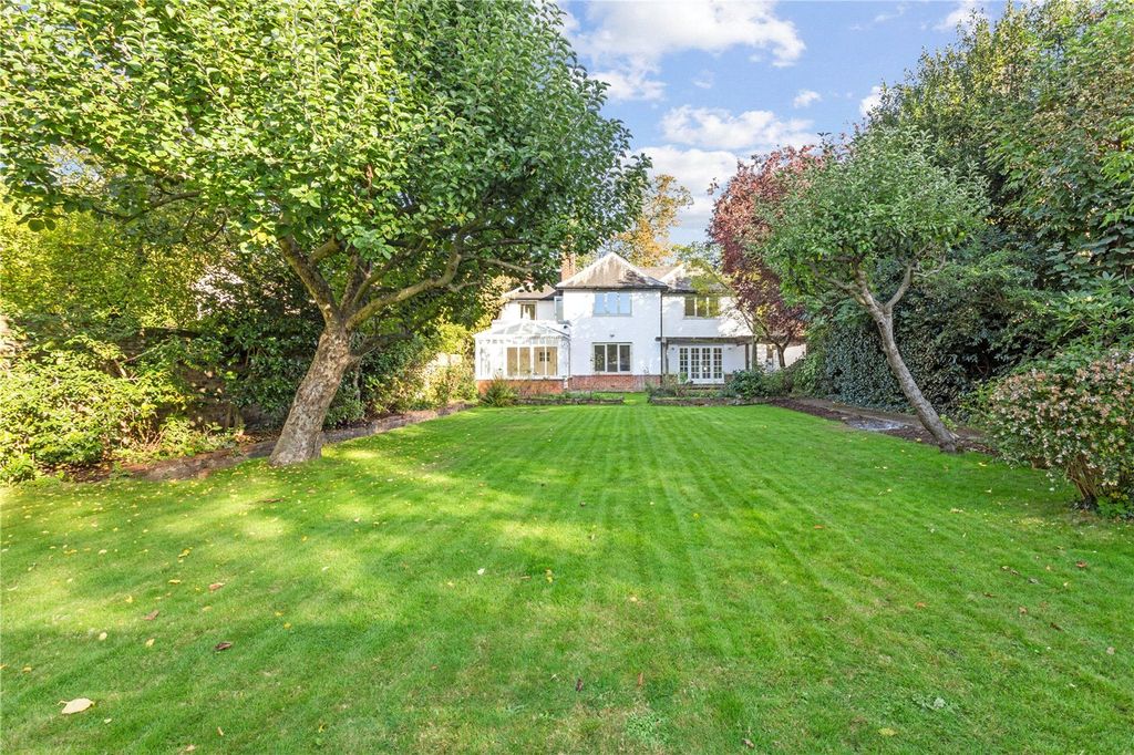 Property photo 1 of 9 Picture No. 05
