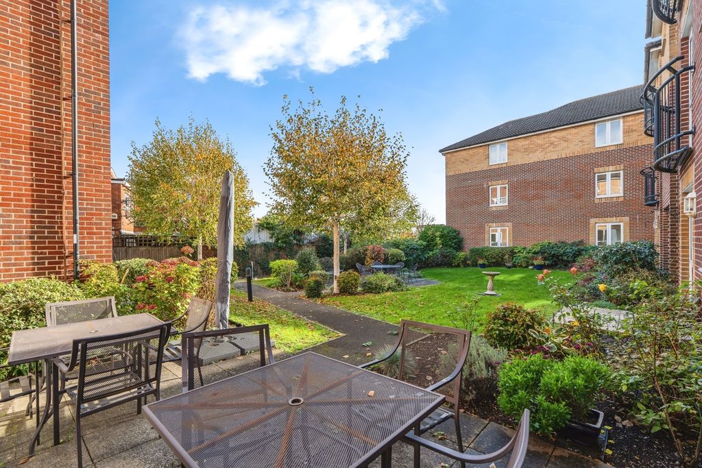 Property photo 3 of 20 Photo