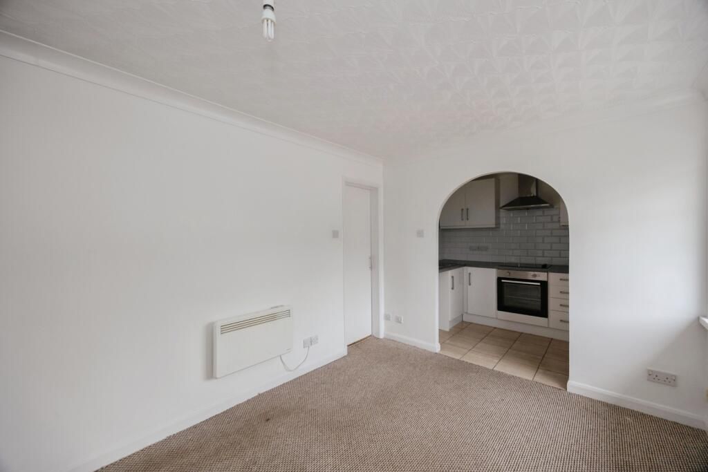 Property photo 2 of 7 Open Plan Lounge