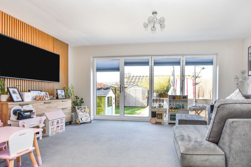 Property photo 2 of 20 Photo 1