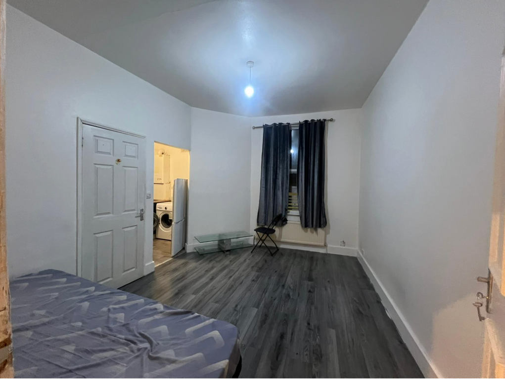 Property photo 2 of 4