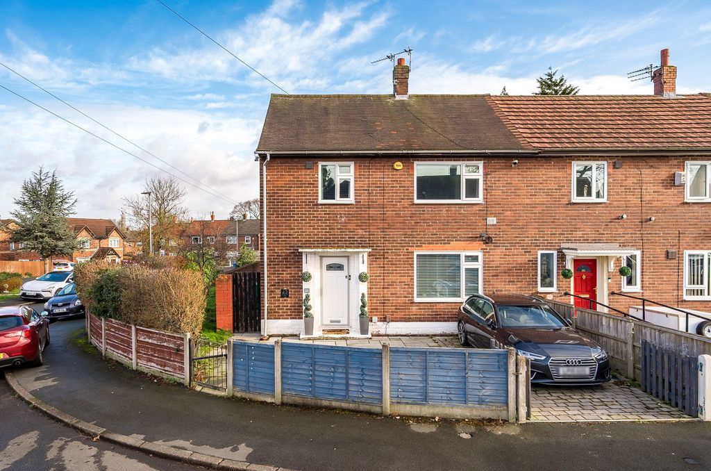 Property photo 1 of 15