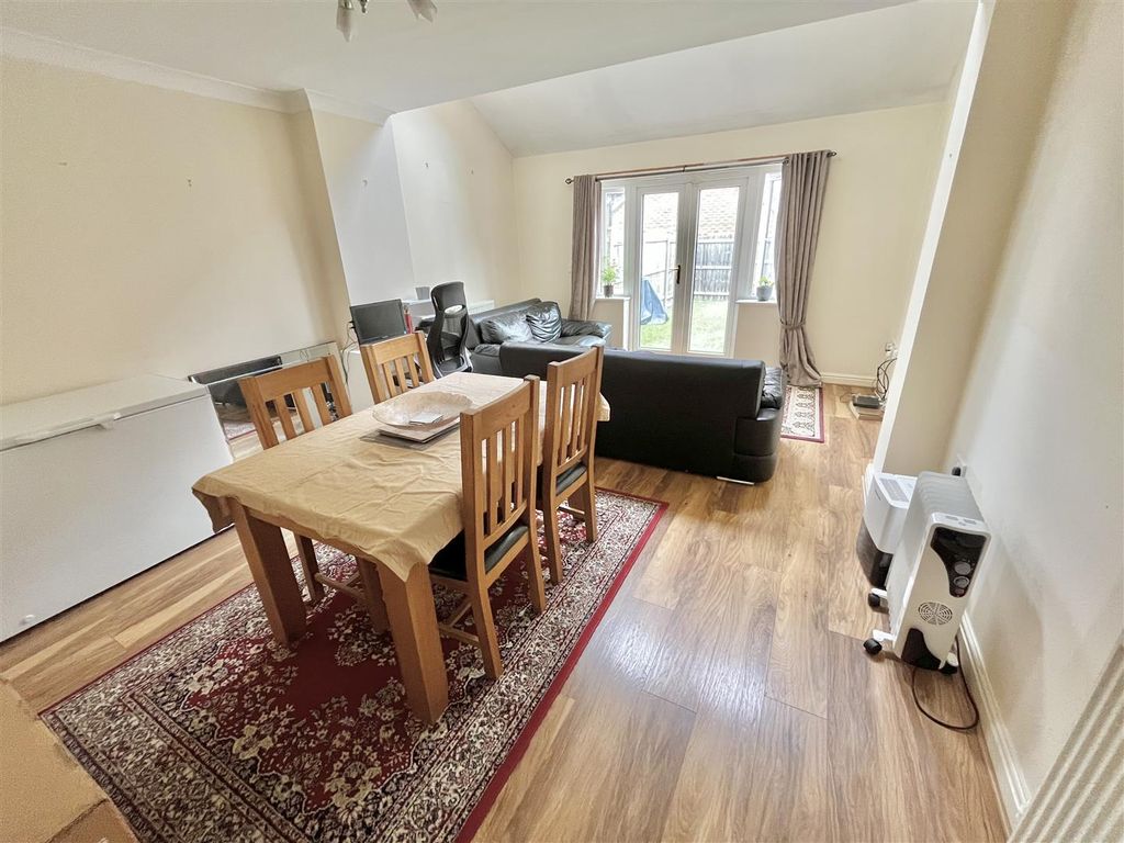 Property photo 2 of 30 Image 2