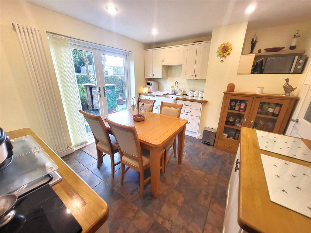 Property photo 3 of 24 Picture No. 27