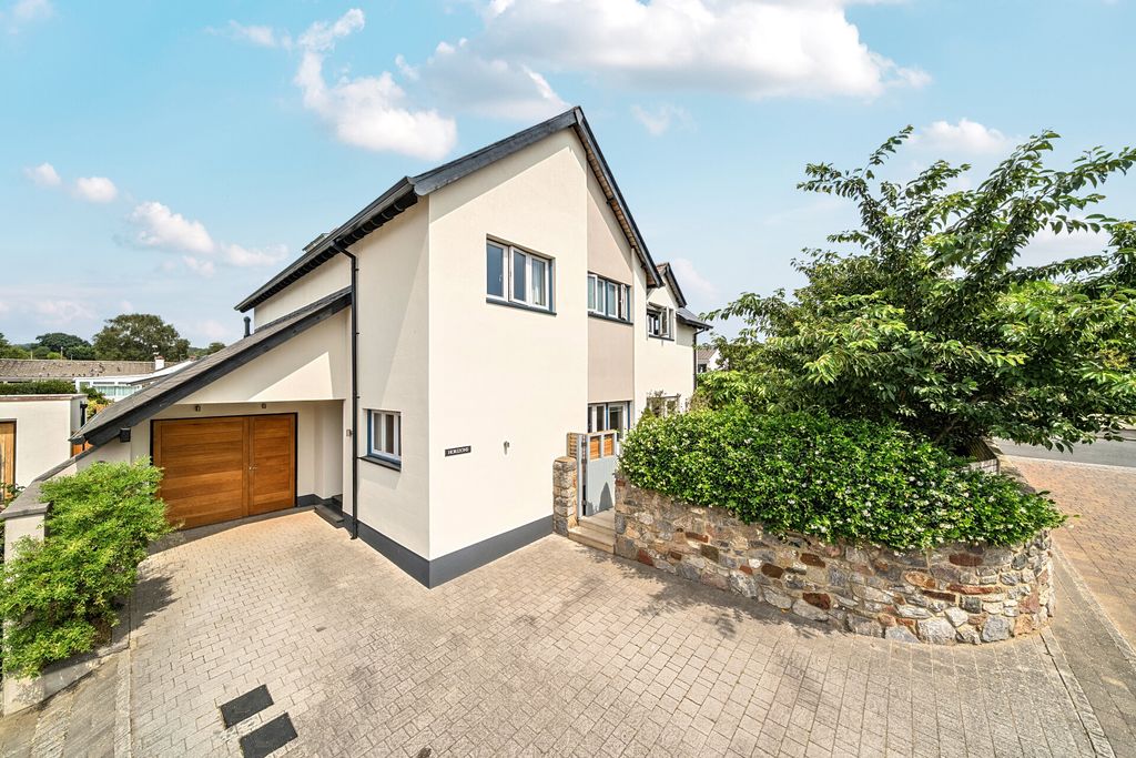 Property photo 1 of 35 1-6A6262E6Afa91-1...