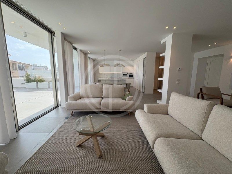 Property photo 3 of 34