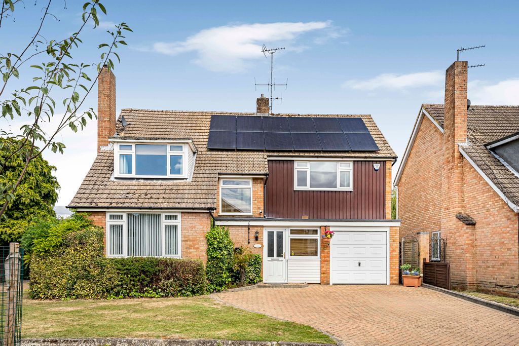 Property photo 1 of 27 3560633