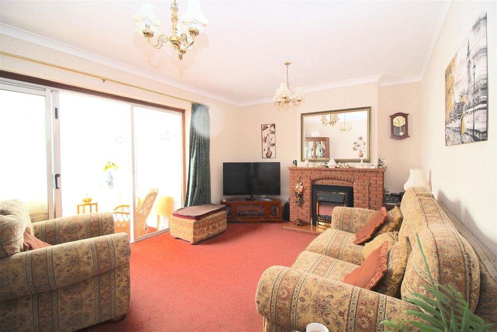 Property photo 2 of 14 Img_6485.Jpg