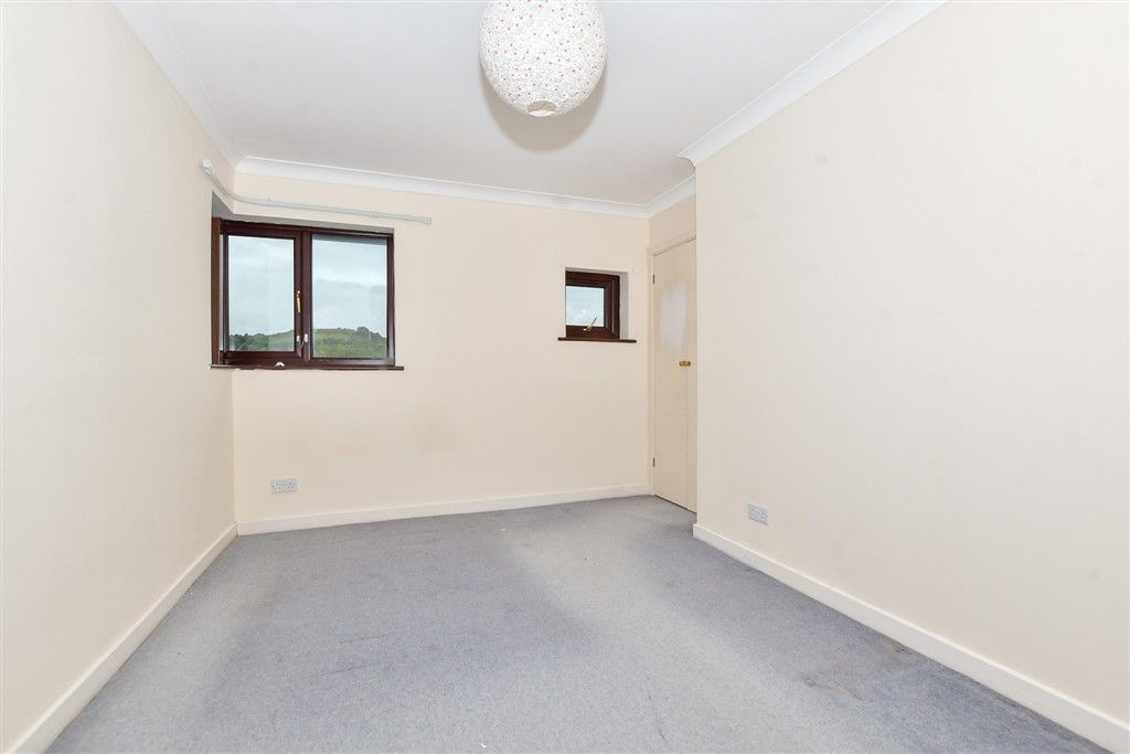 Property photo 3 of 11 Bedroom