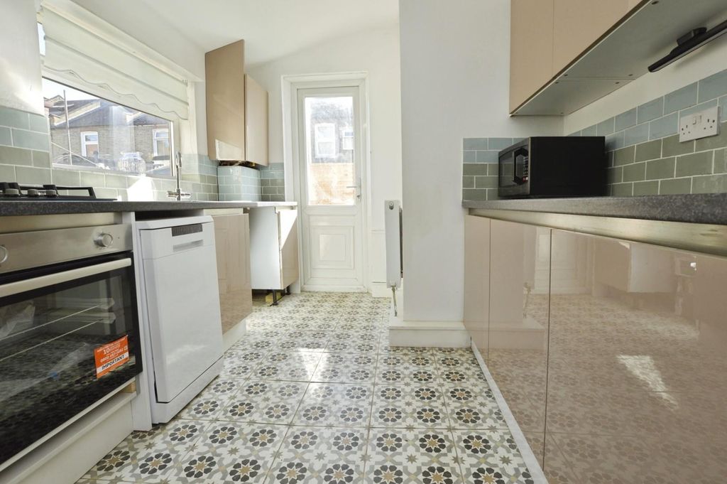 Property photo 3 of 12 0Ffe32Aa-_Dsc0616.Jpg