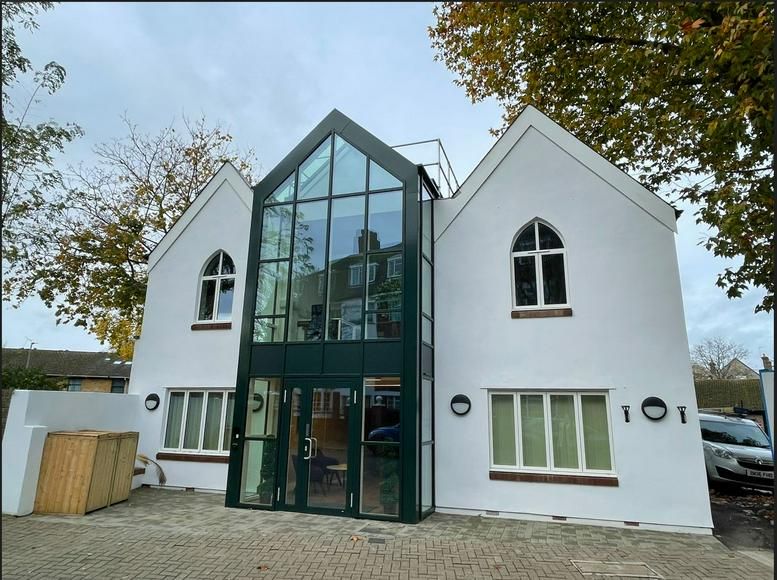 Property photo 1 of 8