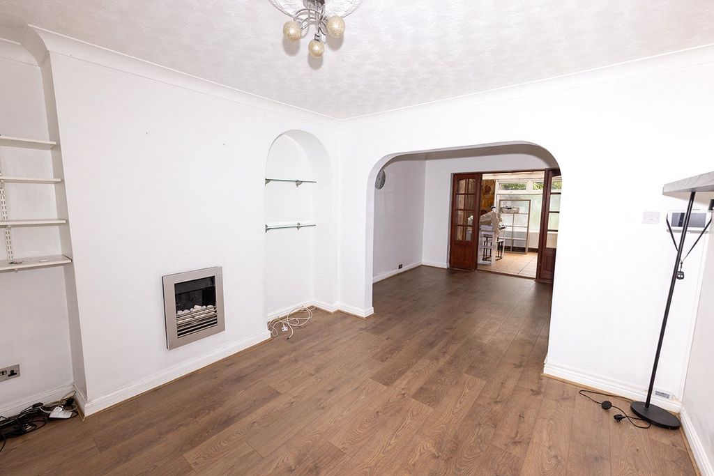 Property photo 3 of 16 Picture No. 07