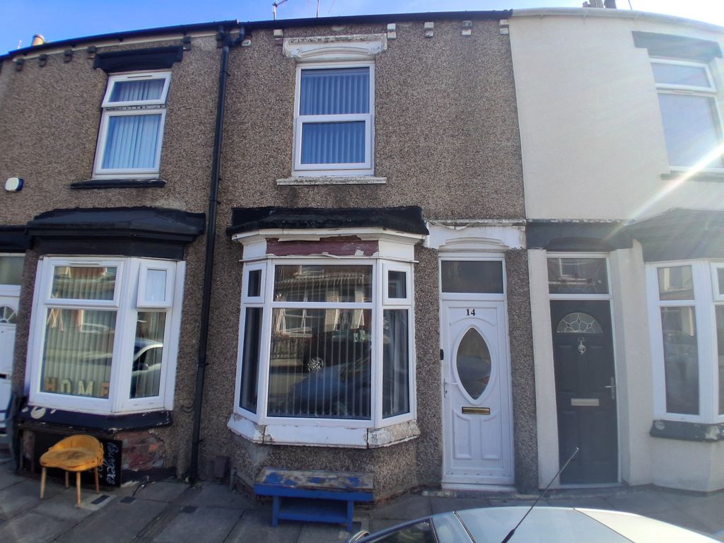 Property photo 1 of 8