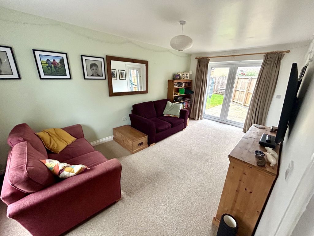 Property photo 2 of 17 Photo 7