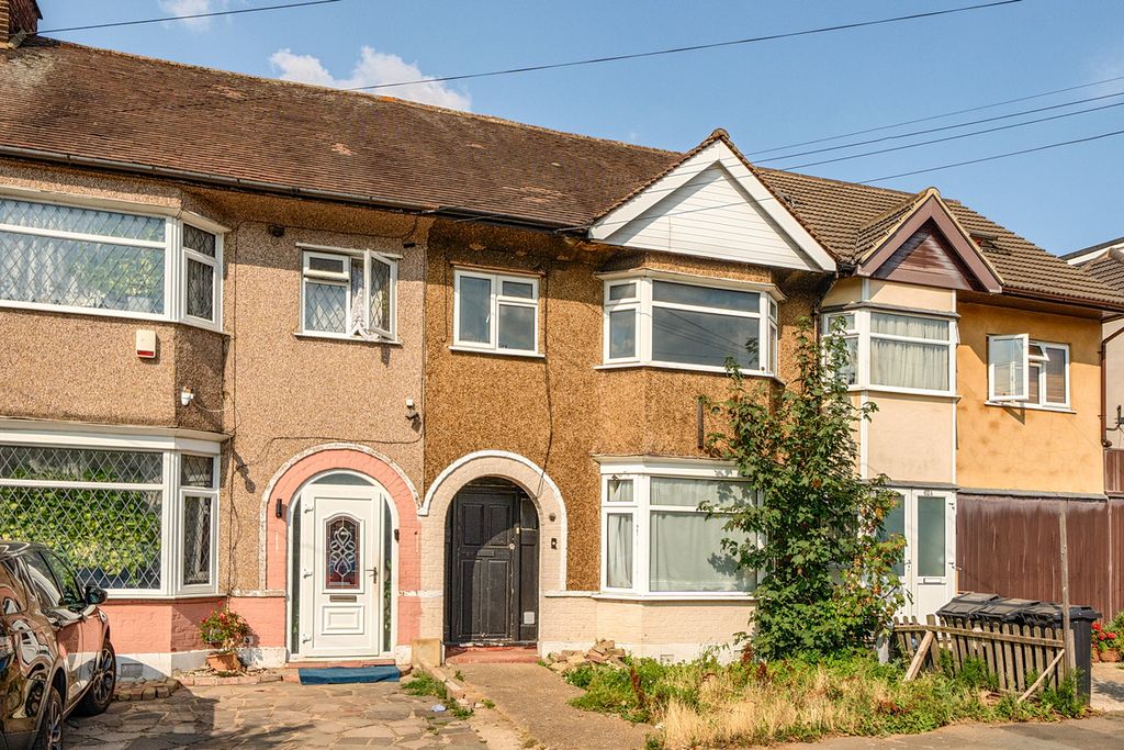 Property photo 1 of 18