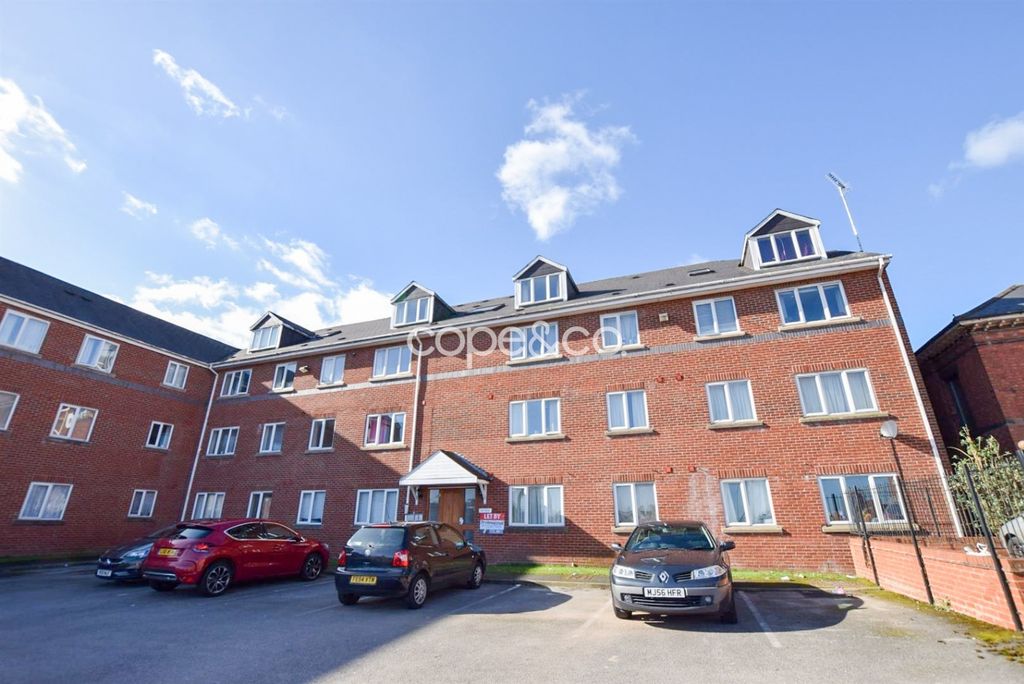Property photo 1 of 7 4260780