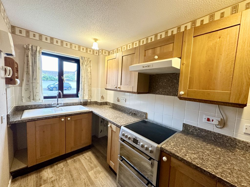 Property photo 3 of 13 Img_E2406