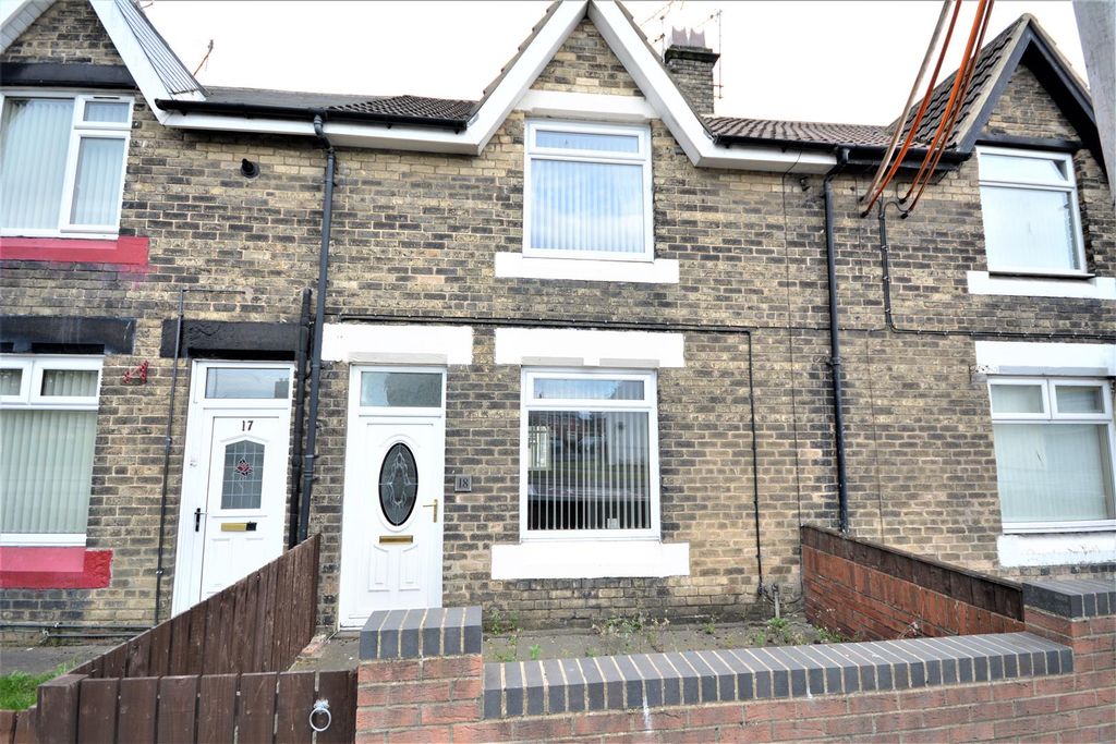 Property photo 1 of 8