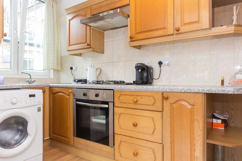 Property photo 3 of 3