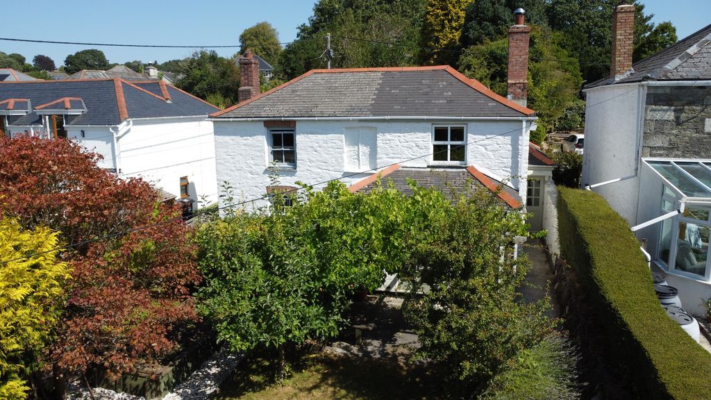 Property photo 1 of 18 Main Elevation