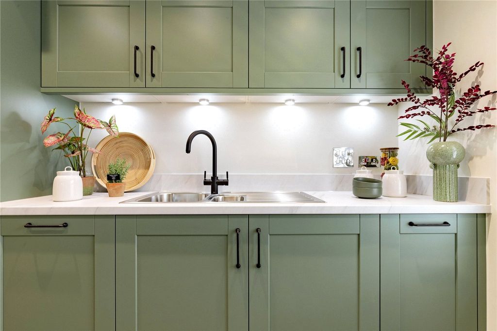 Property photo 2 of 16 Picture 2