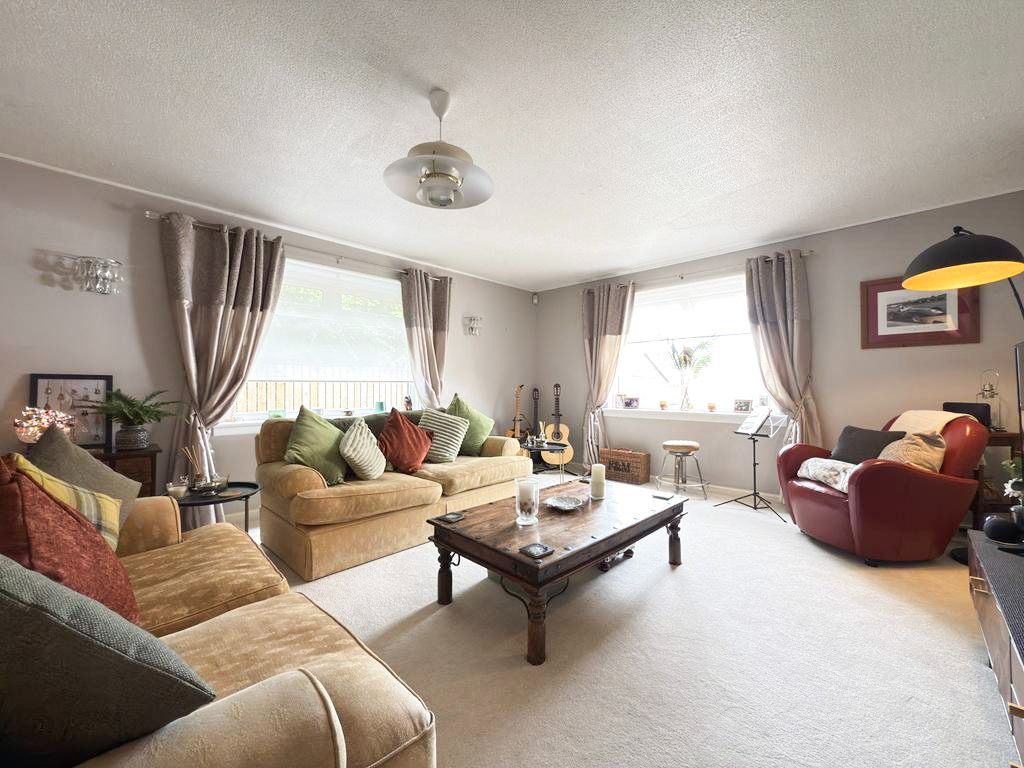 Property photo 2 of 28 4371464
