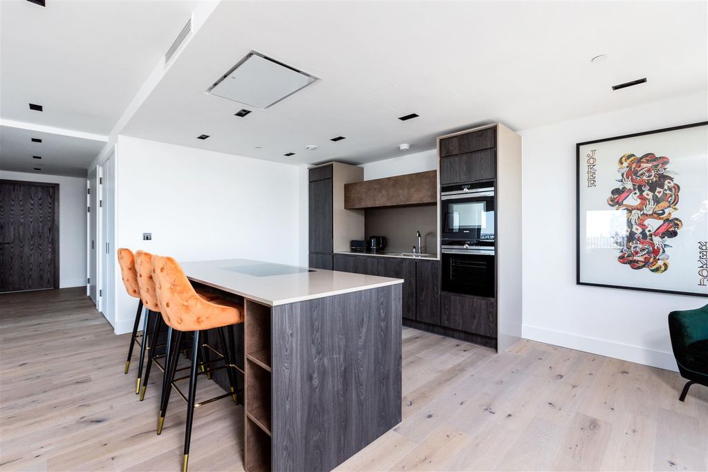 Property photo 3 of 24 Dining.Jpg