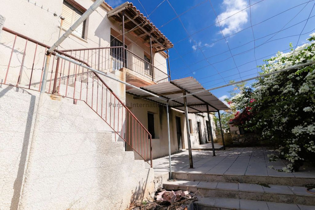 Property photo 2 of 24